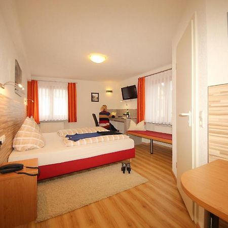 Hotel Krone Stuehlingen - Das Tor Zum Suedschwarzwald Stuhlingen Buitenkant foto