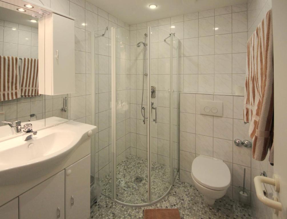 Hotel Krone Stuehlingen - Das Tor Zum Suedschwarzwald Stuhlingen Buitenkant foto